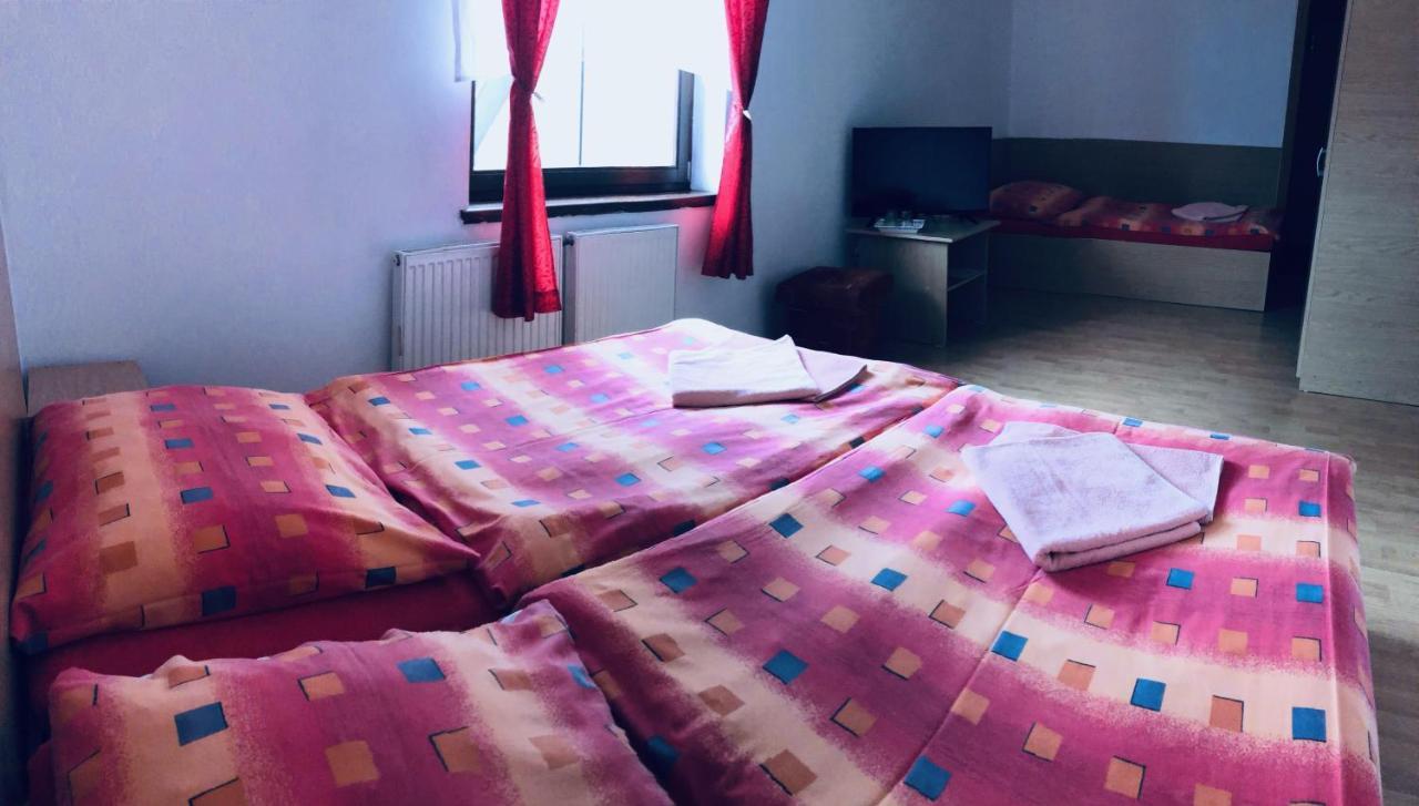 Penzión Prameň Liptovske Sliace Exterior foto